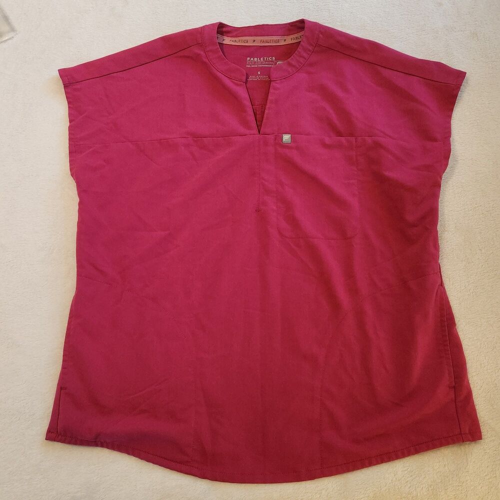 Fabletics Evolve Oversized 3-Pocket Scrub Top Hibiscus Pink Size S EUC